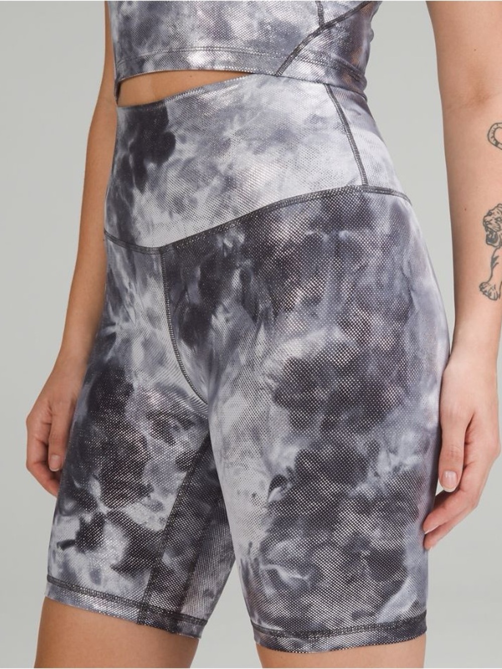 Lululemon align high rise shorts foil shine tie dye 12 special edition
